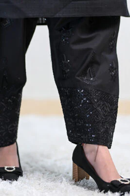 Motif Cotton Embroidered Shalwar - Image 4