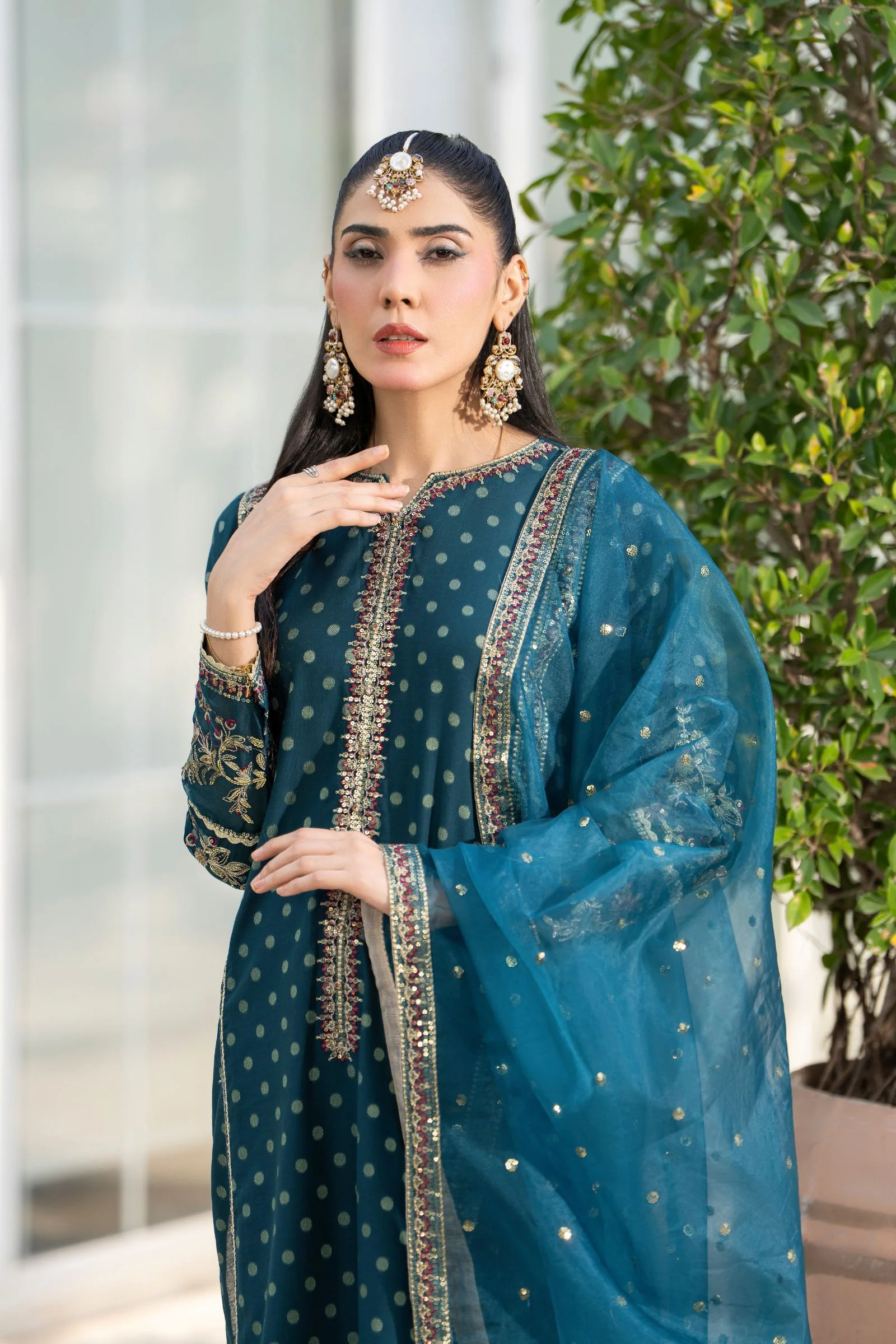 Motif Embroidered Jacquard Suit-011 - Image 4