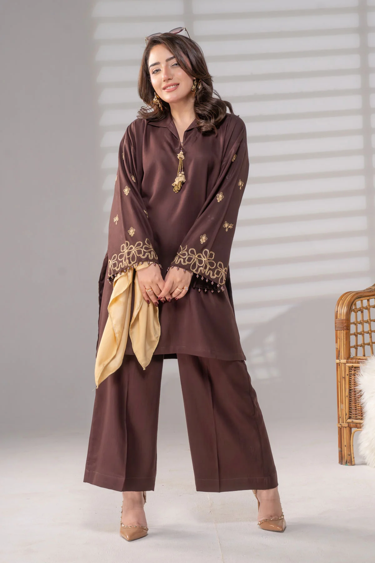 Motif Embroidered Marina Suit-3943