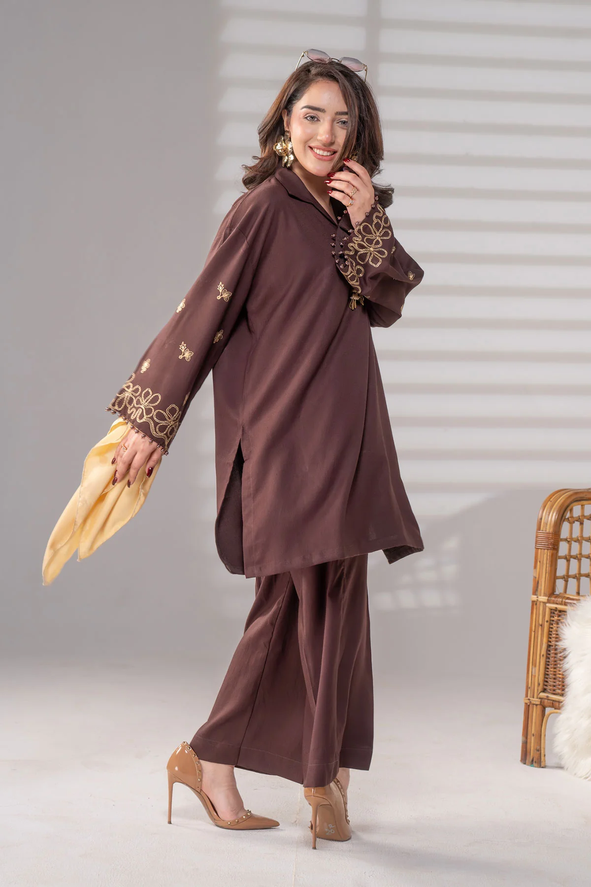 Motif Embroidered Marina Suit-3943 - Image 3