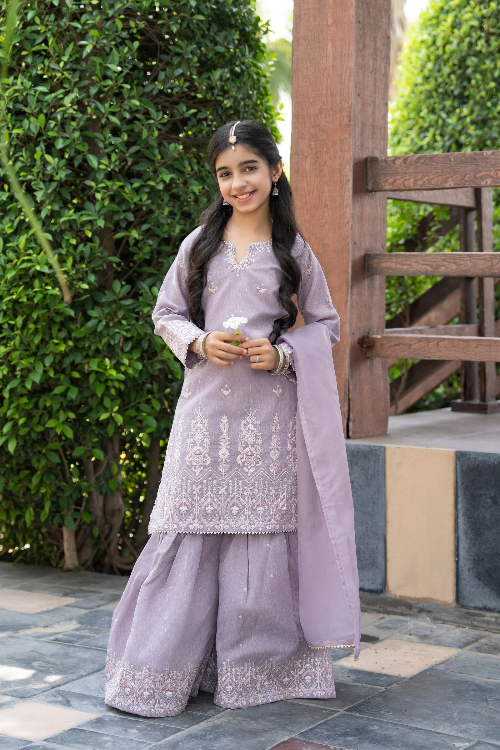 Motif Embroidered Munar Suit-571