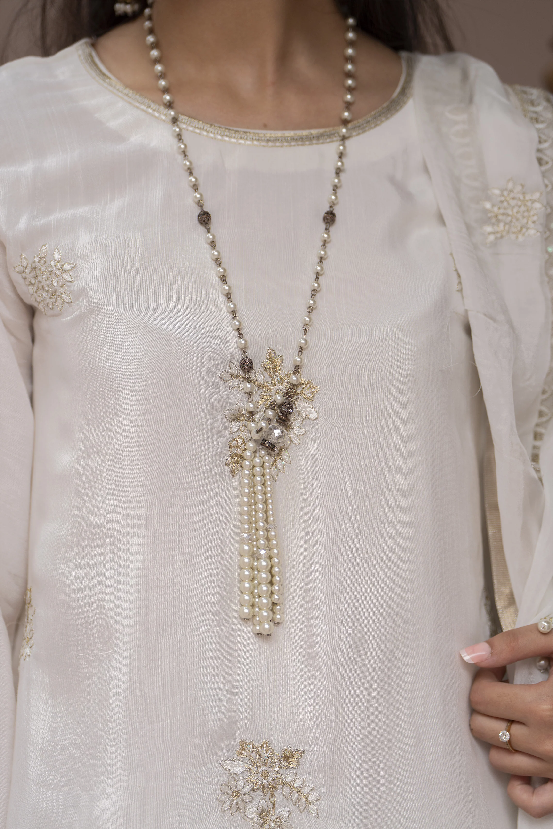 Motif Grip Embroidered Suit-035 - Image 7