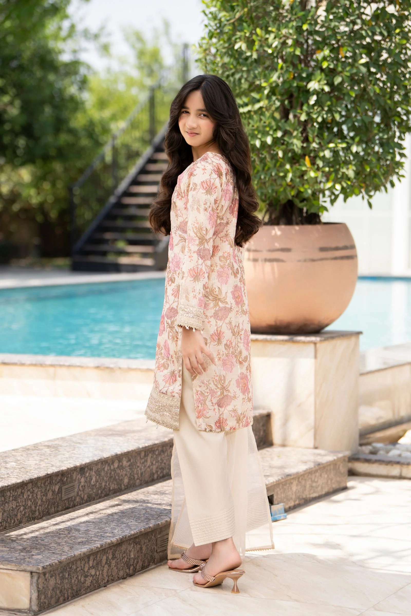 Motif Girls Embroidered suit-671 - Image 5
