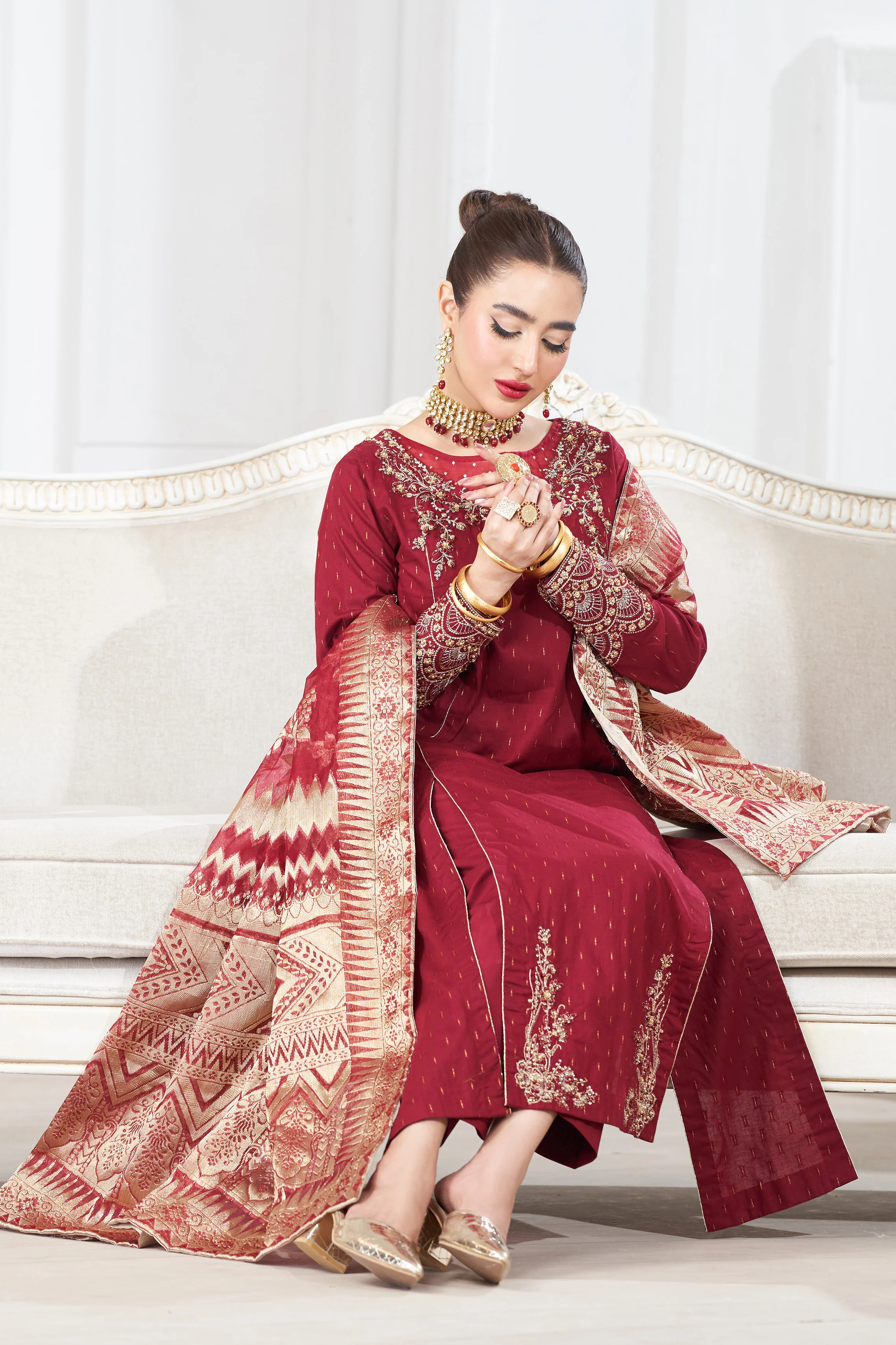 Motif Golden Brosha Embroidered Suit-026 - Image 13