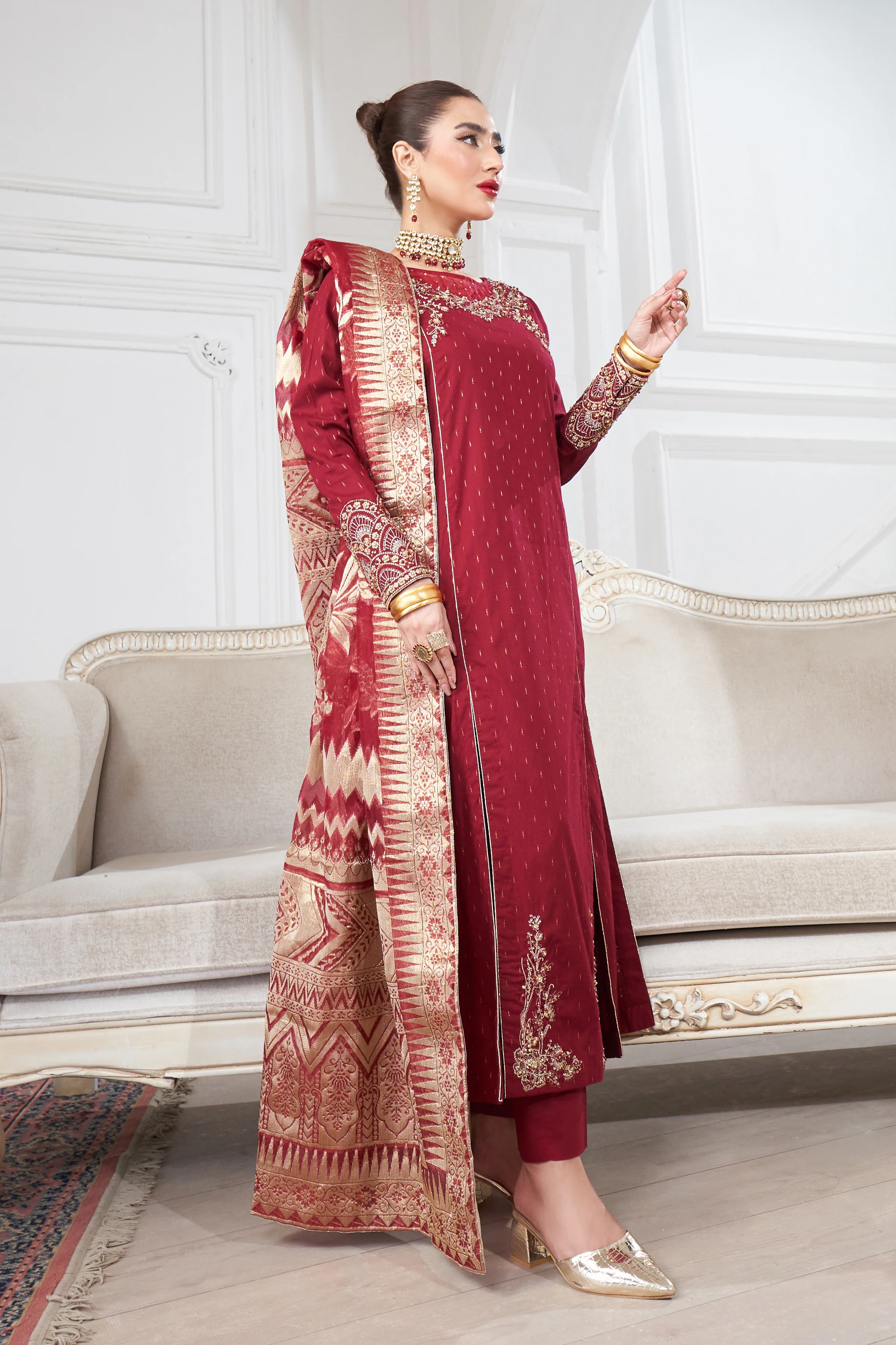Motif Golden Brosha Embroidered Suit-026 - Image 14