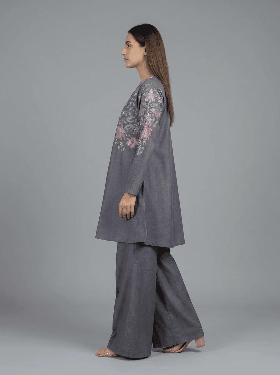 Motif Khaddar Embroidered Co-Ord Set-055 - Image 3