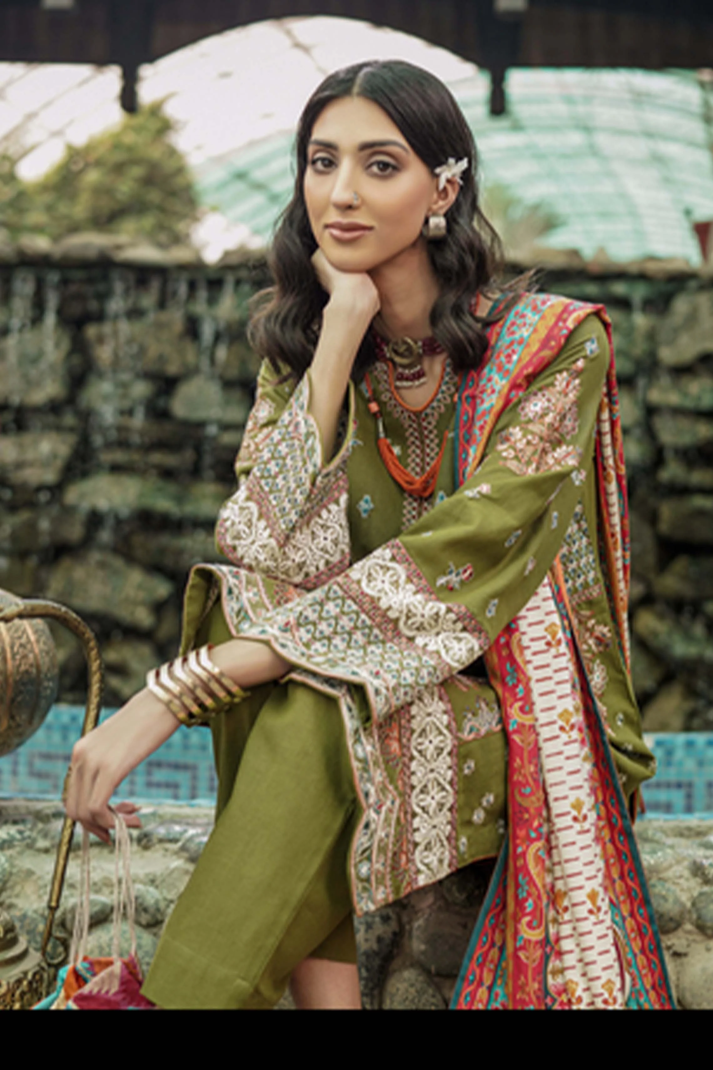 Motif Khaddar Embroidered-Suit-185 - Image 3