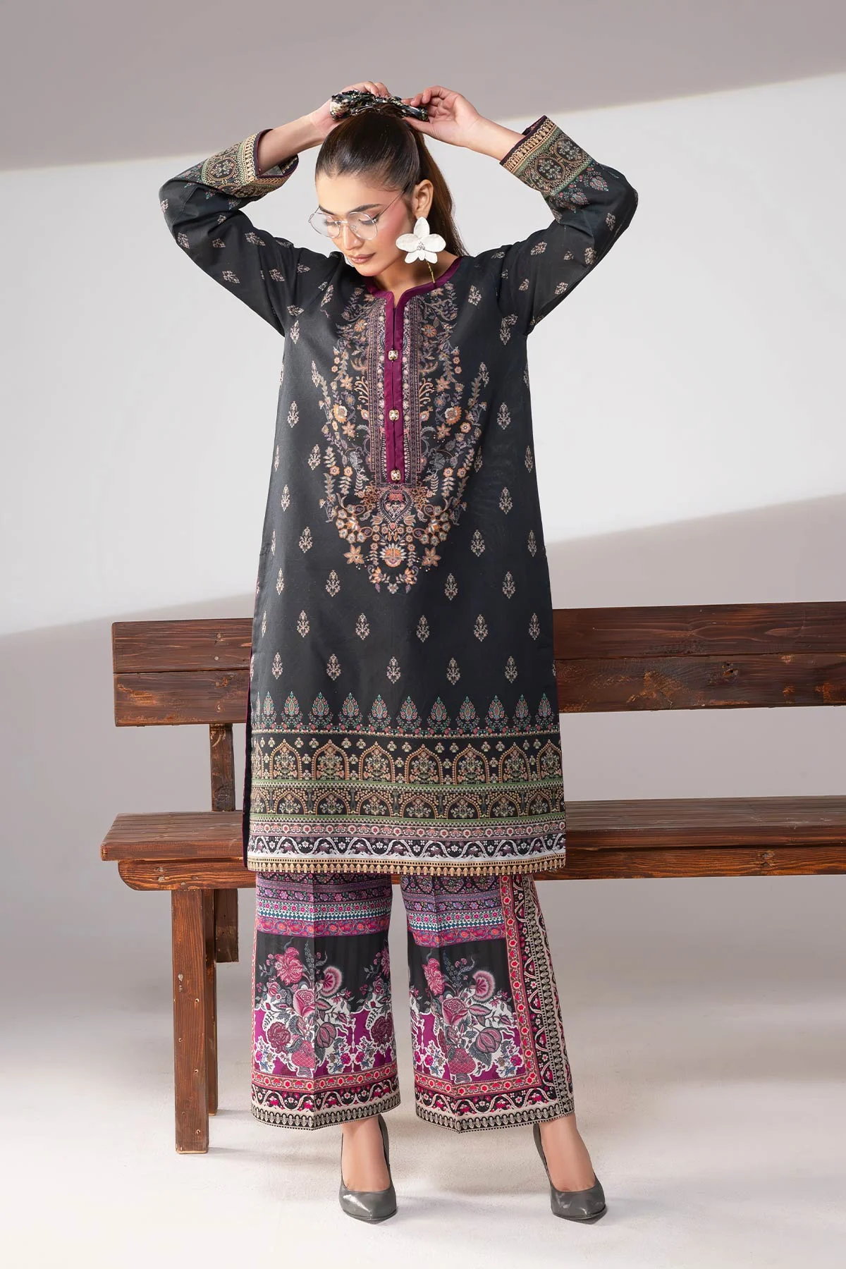 MOTIF KHADDAR PRINTED SUIT-008 - Image 10