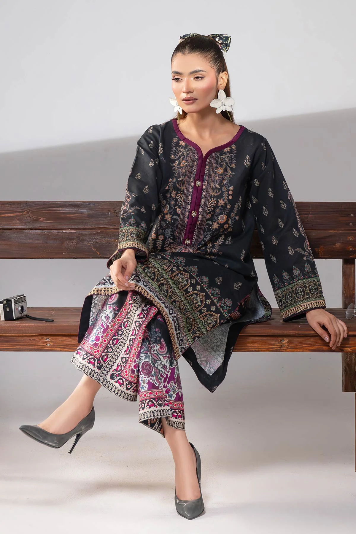 MOTIF KHADDAR PRINTED SUIT-008 - Image 4