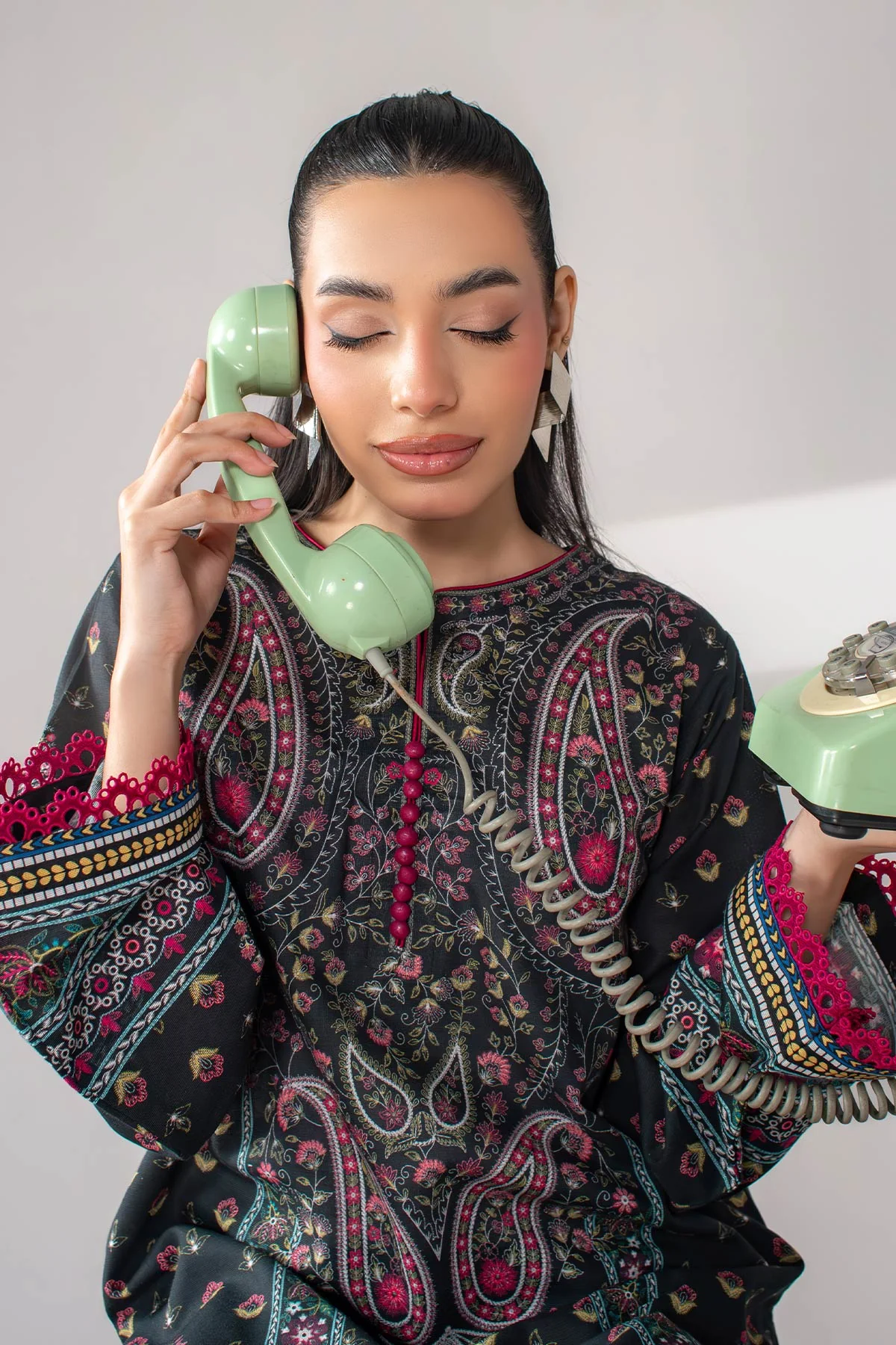 MOTIF KHADDAR PRINTED SUIT-012 - Image 12