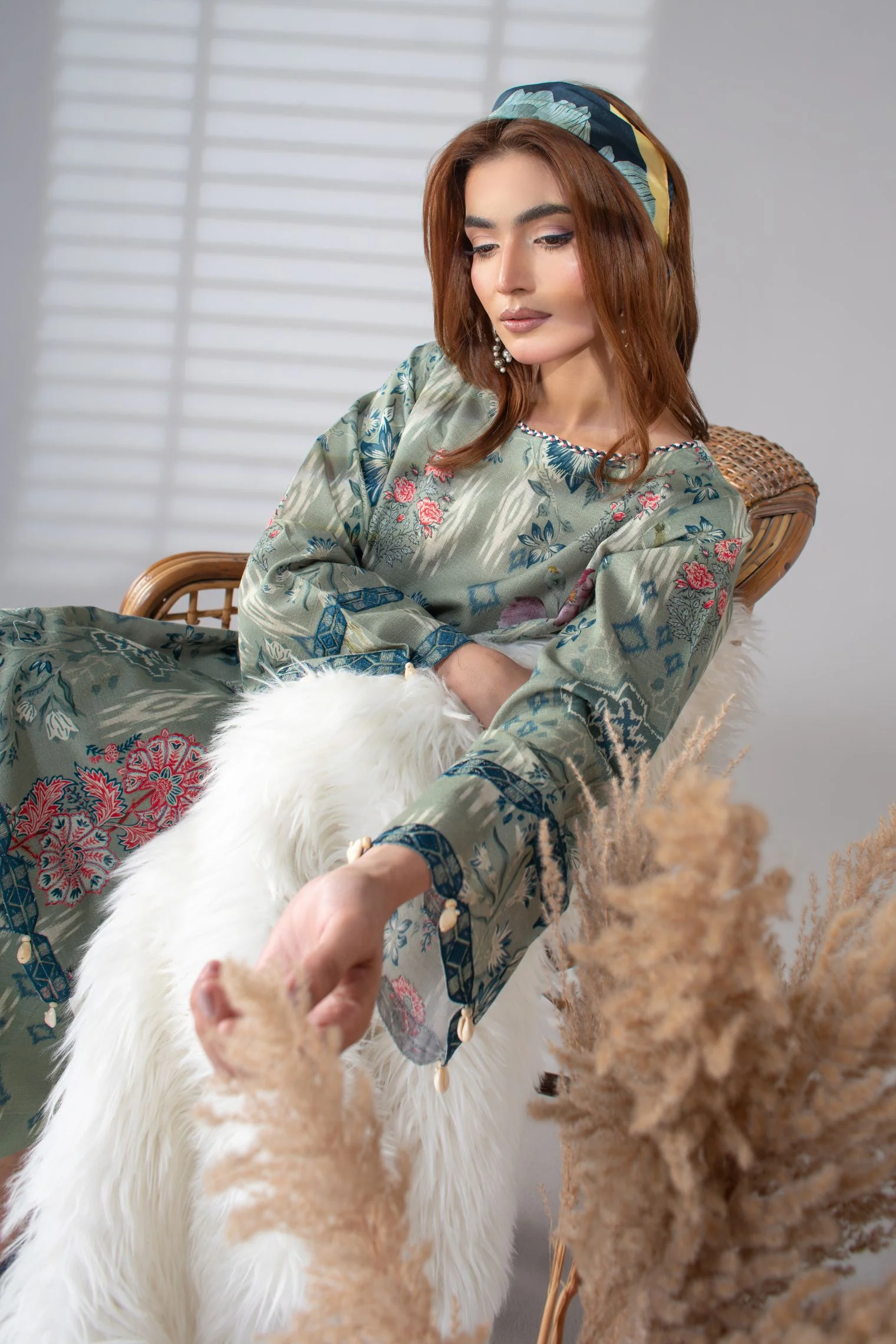MOTIF KHADDAR PRINTED SUIT-036 - Image 9