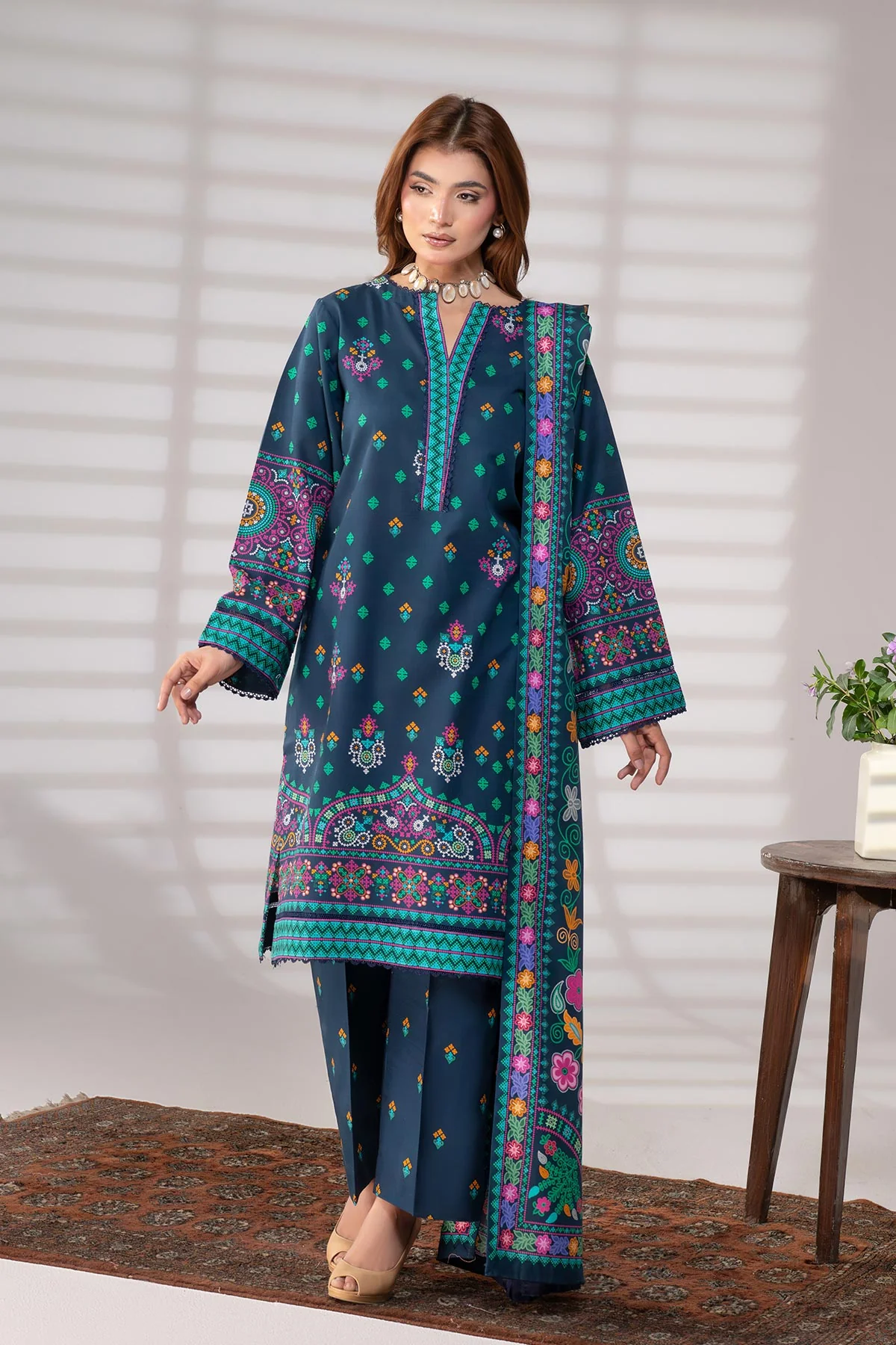 MOTIF KHADDAR PRINTED SUIT-039 - Image 6