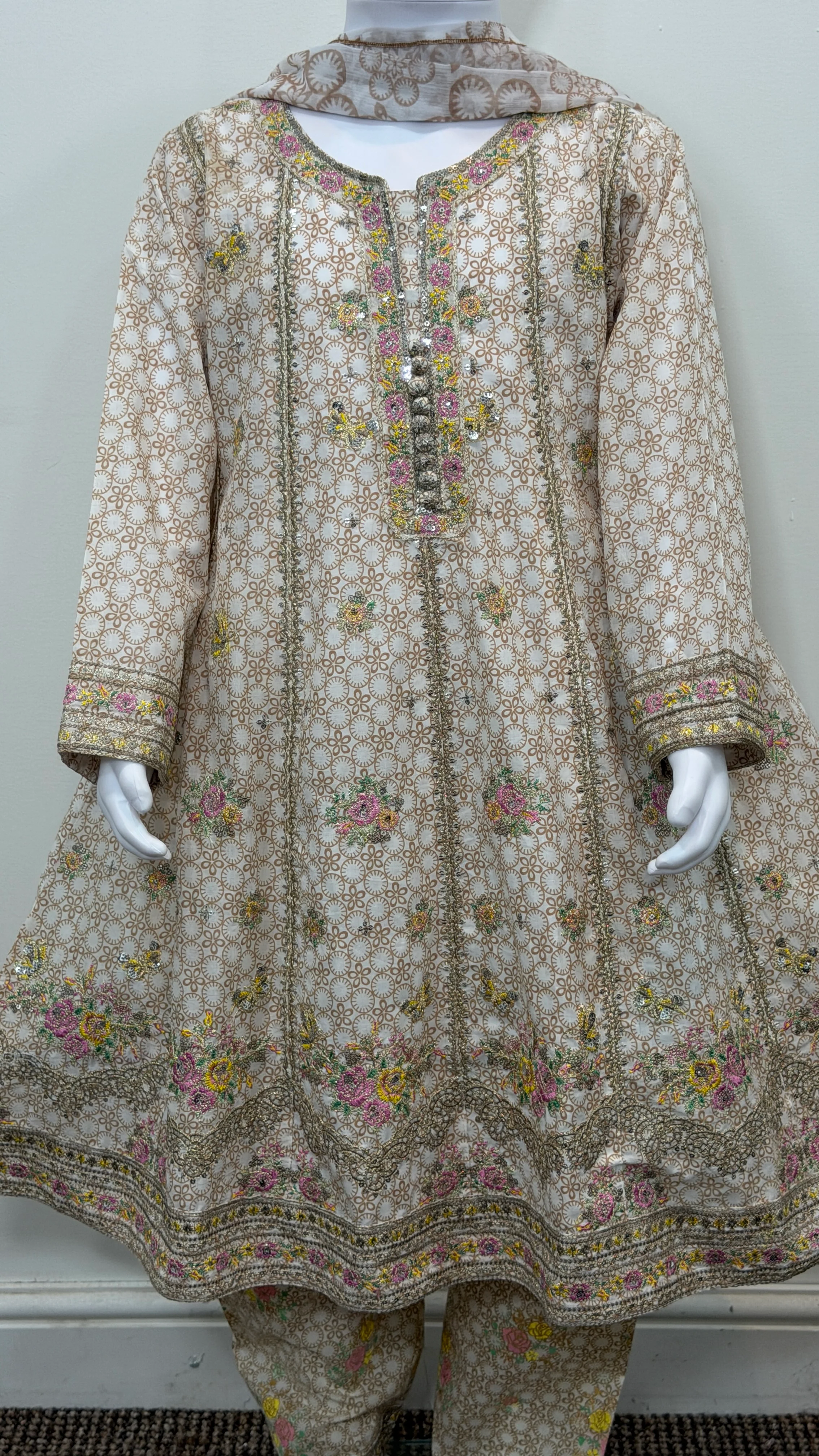 Motif Kids Lawn Printed Suit-26507 - Image 4