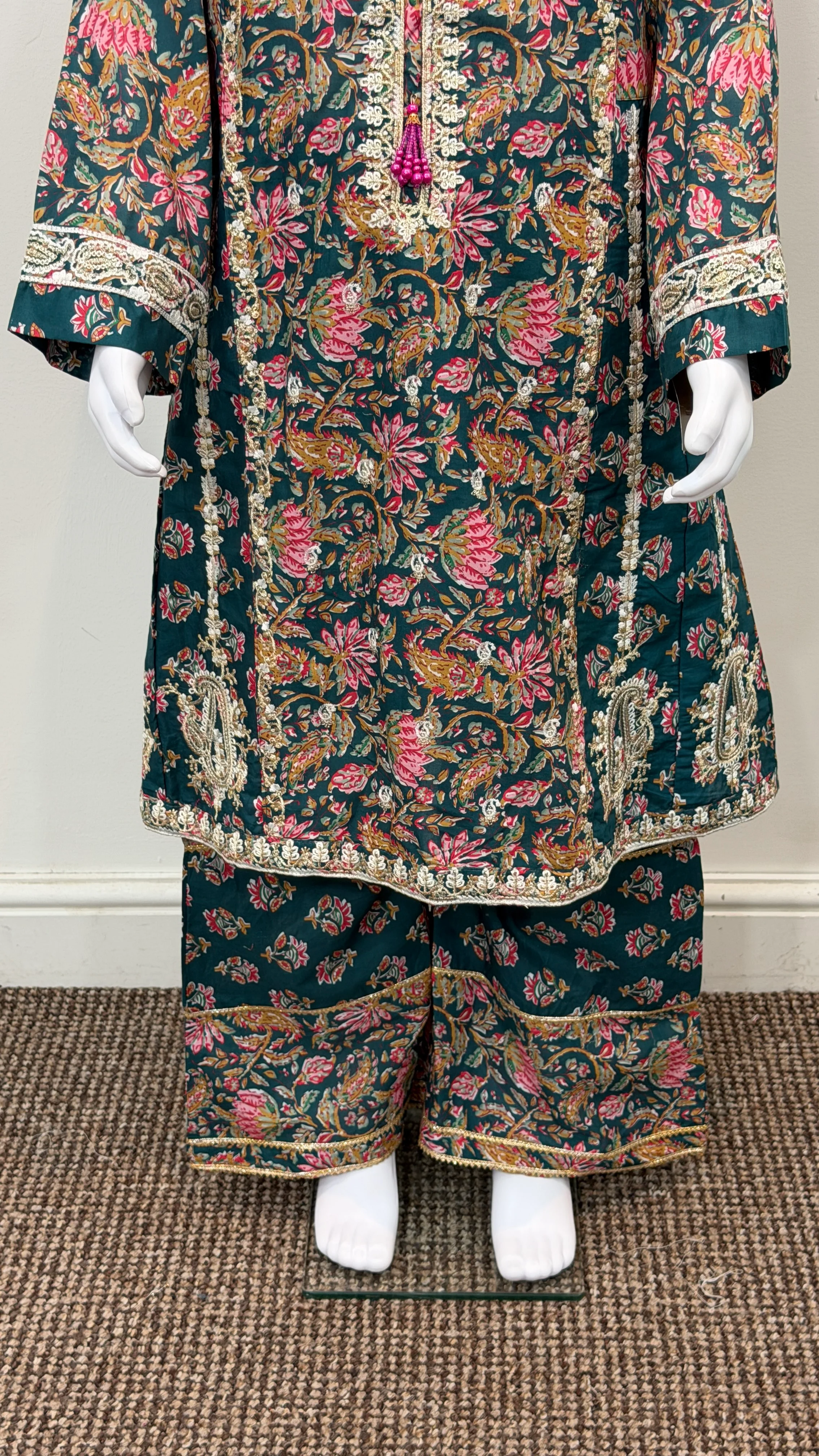 Motif Kids Lawn Printed Suit-26518 - Image 4