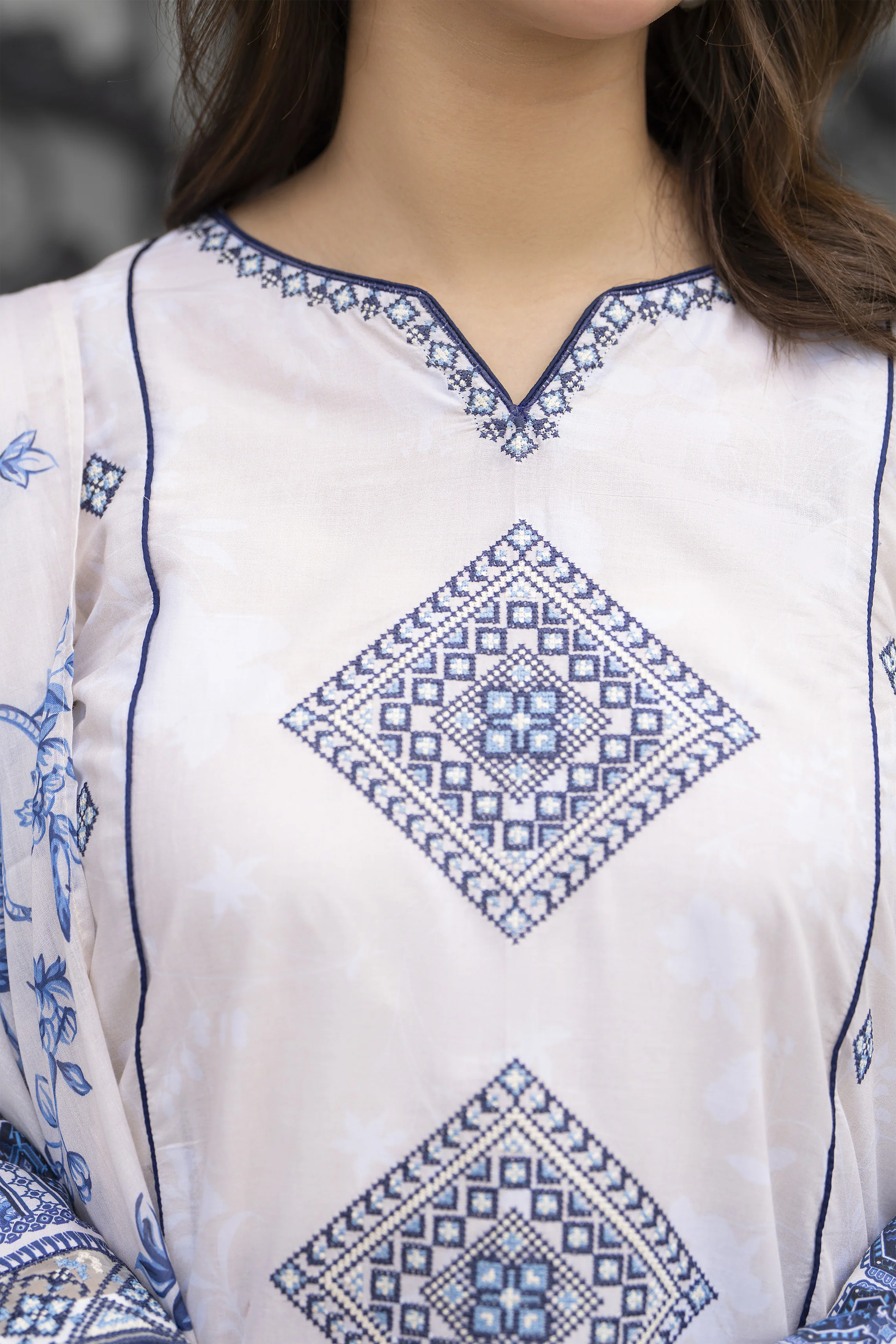 Motif Lawn Embroidered Suit-001 - Image 2
