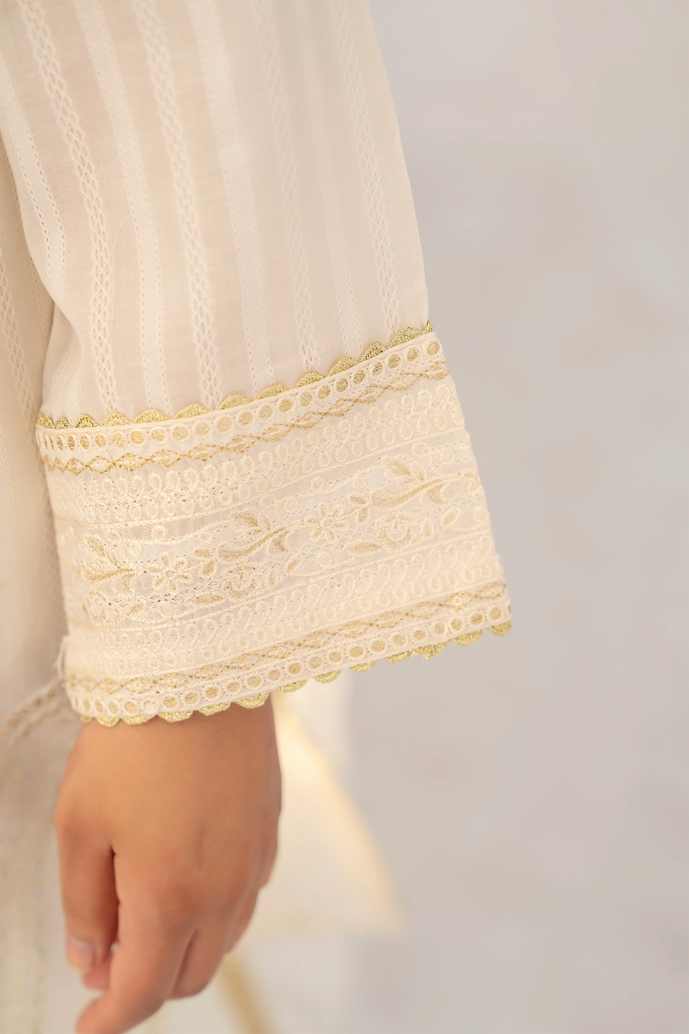 Motif Lawn Embroidered Suit-014 - Image 5
