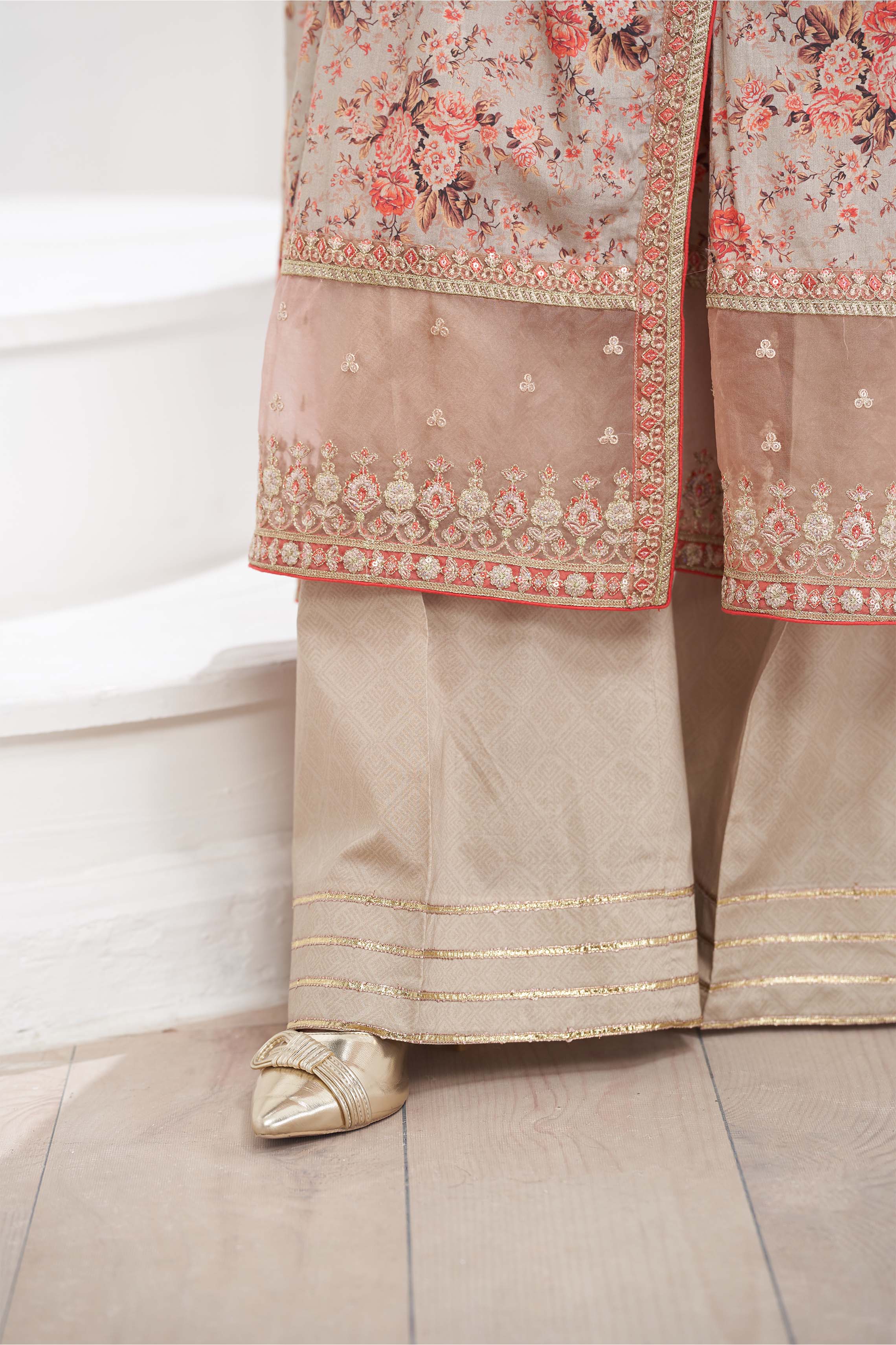 Motif Lawn Embroidered Suit-026 - Image 5