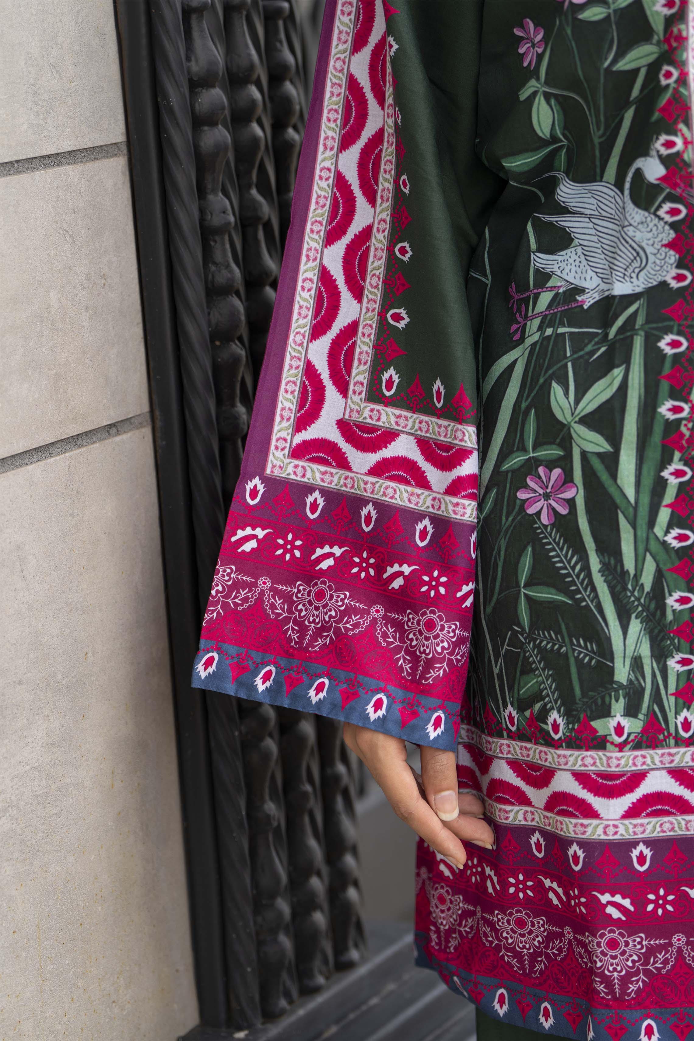 Motif Lawn Printed Co-ord set-032 - Image 3