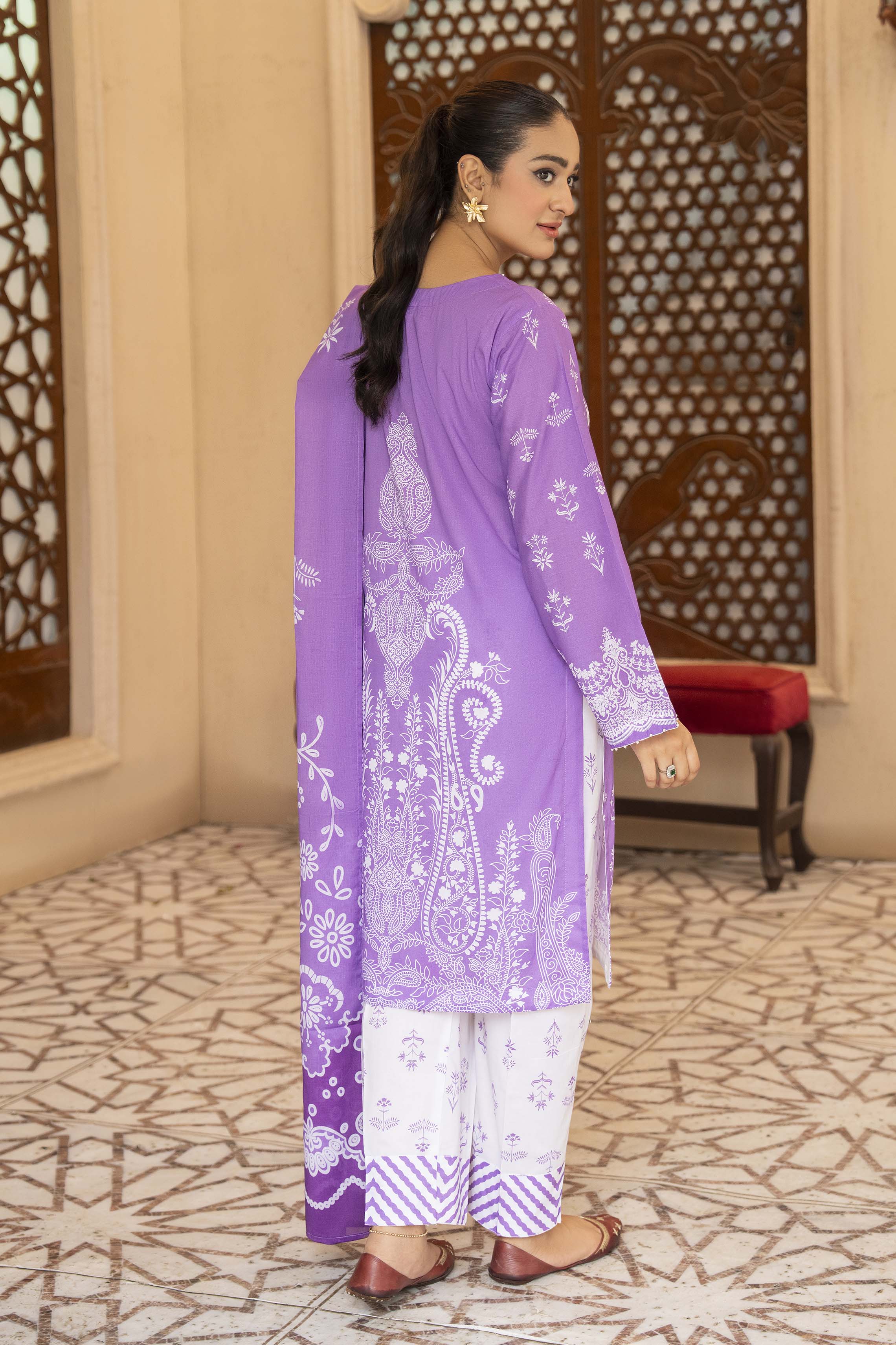 Motif Lawn Printed Suit-008 - Image 5