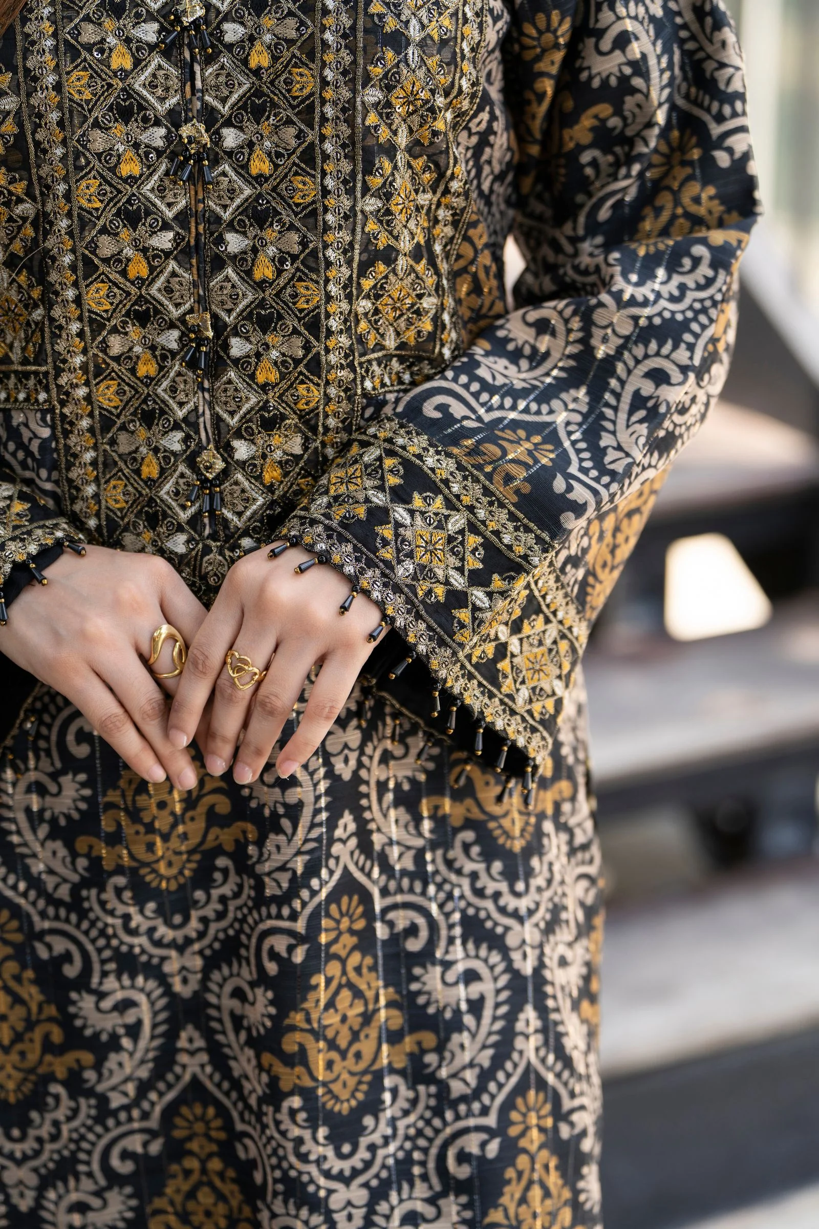 Motif Munar Embroidered Suit-3964 - Image 2