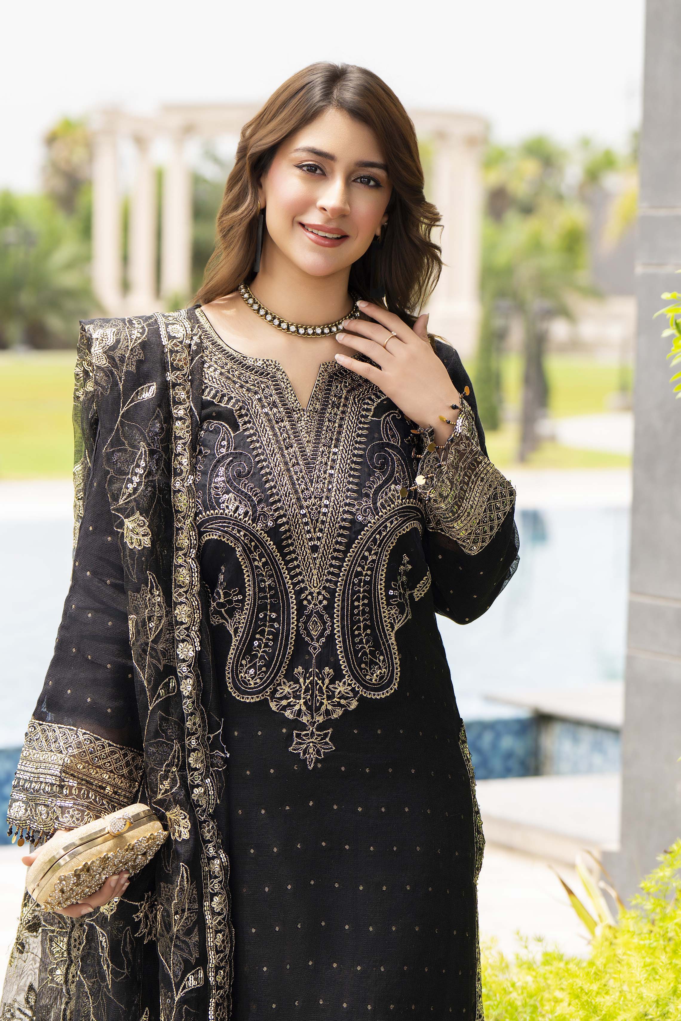 Motif Sequence Embroidered Suit-3807 - Image 5