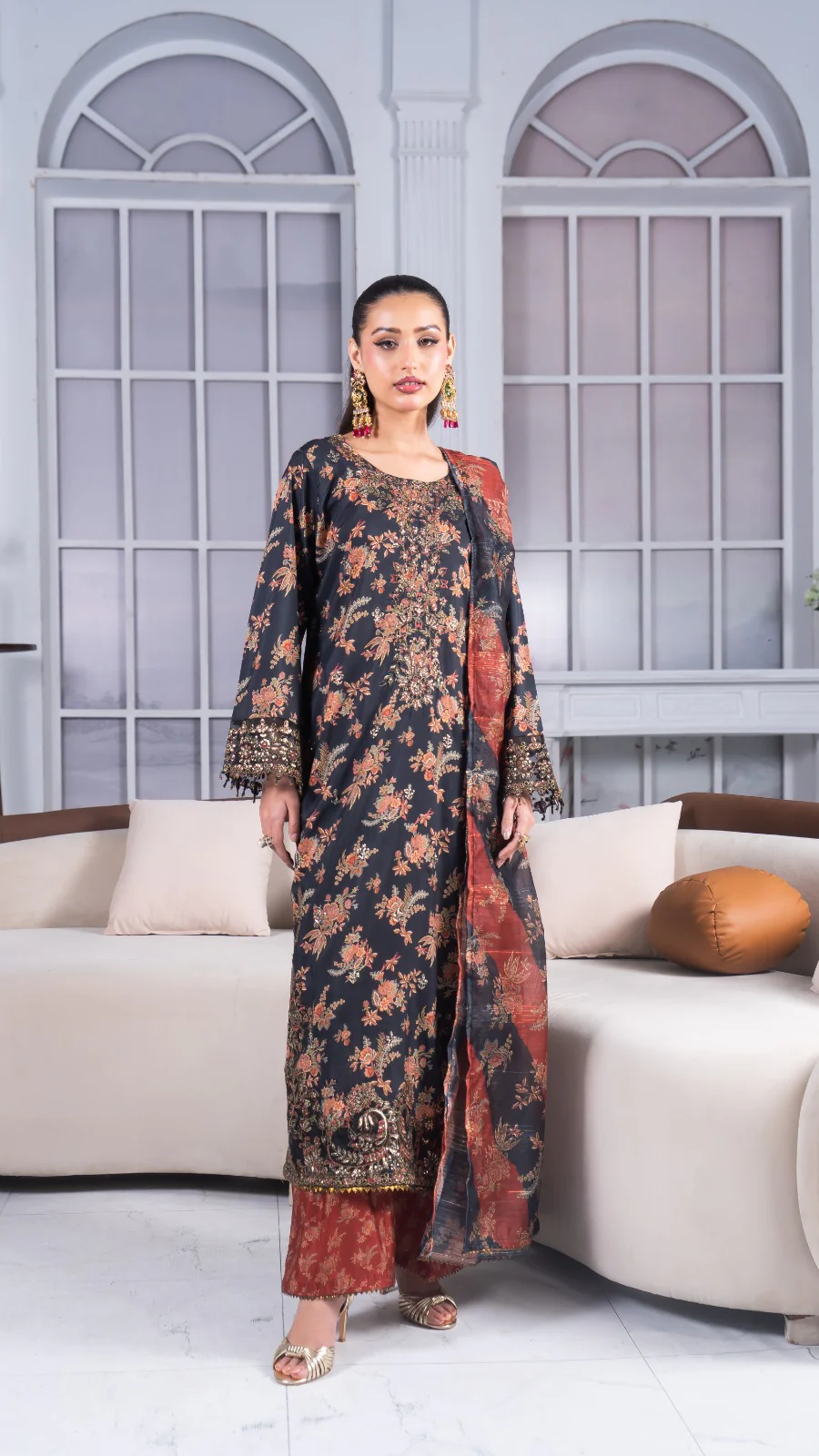 Motif Lawn Embroidered Suit-3960