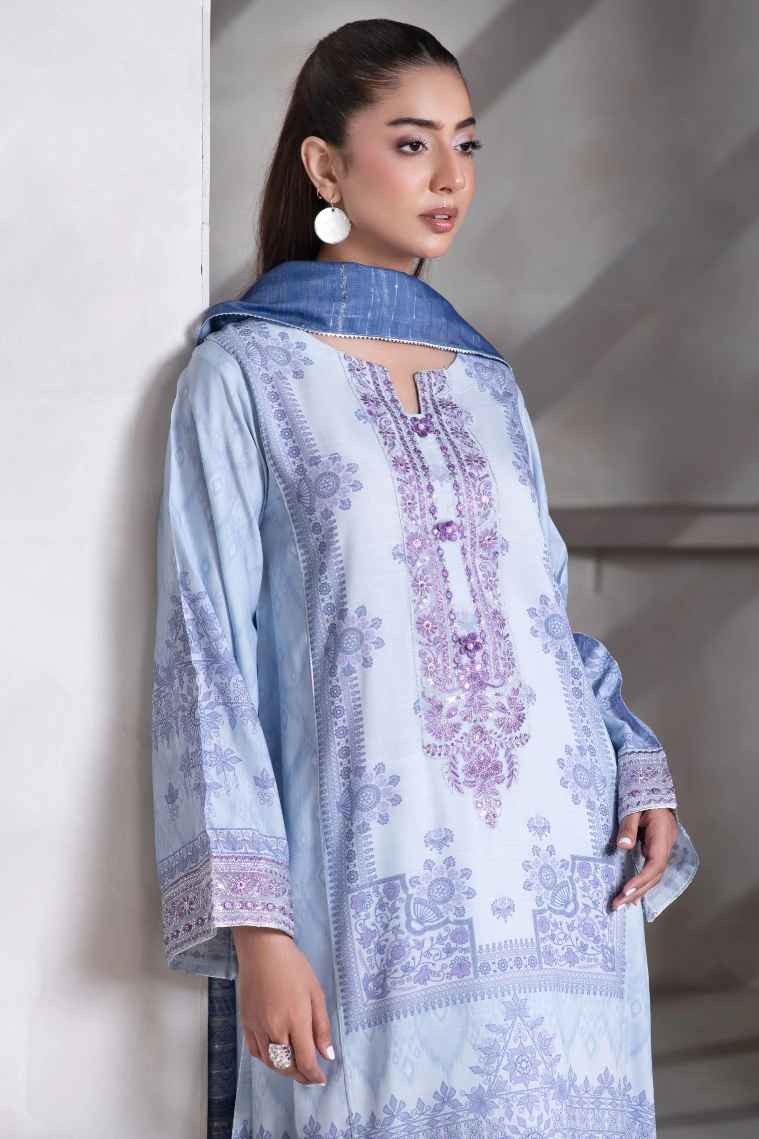 Motif Viscose Printed Suit-043 - Image 11