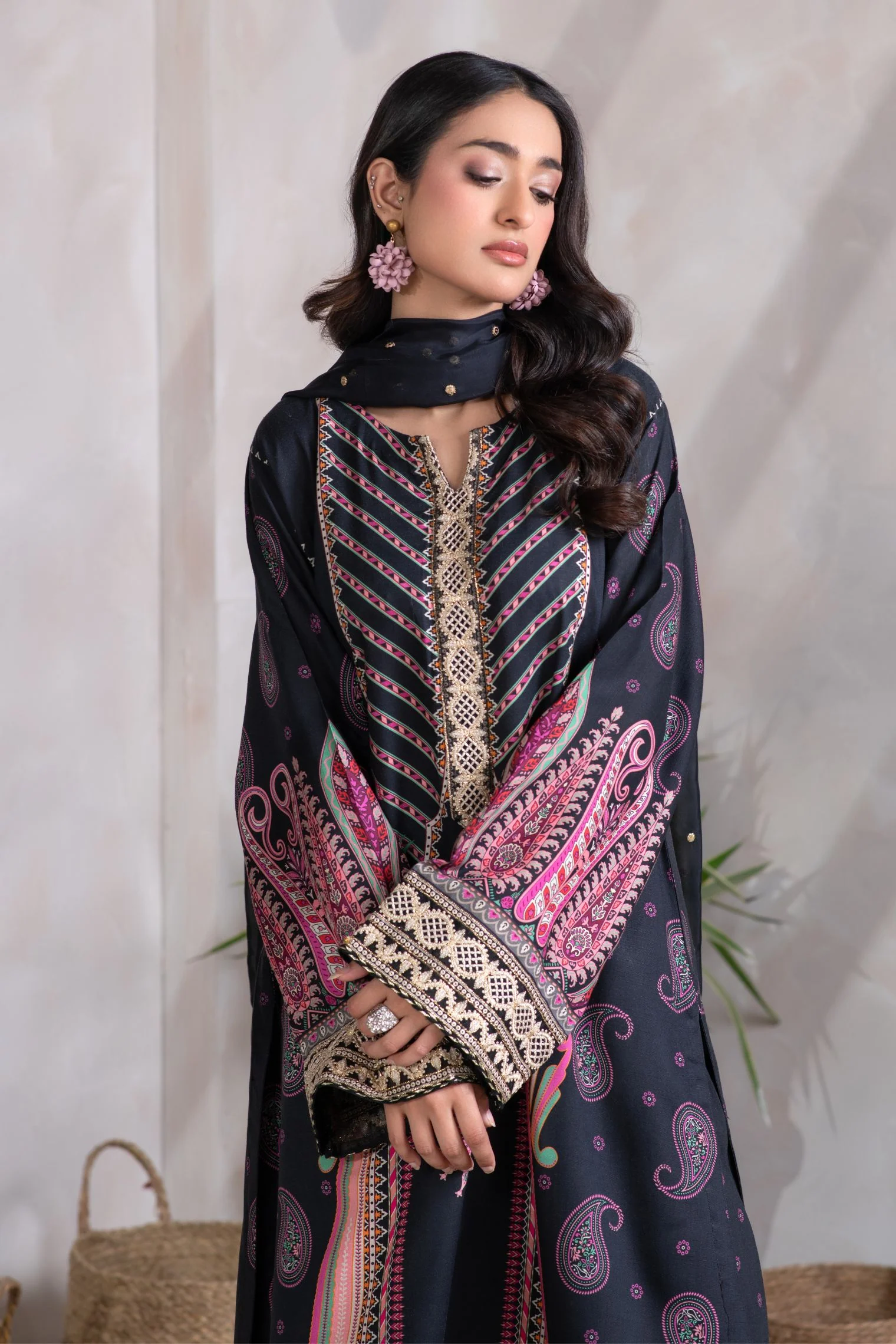 Motif Viscose Printed Suit-045 - Image 5