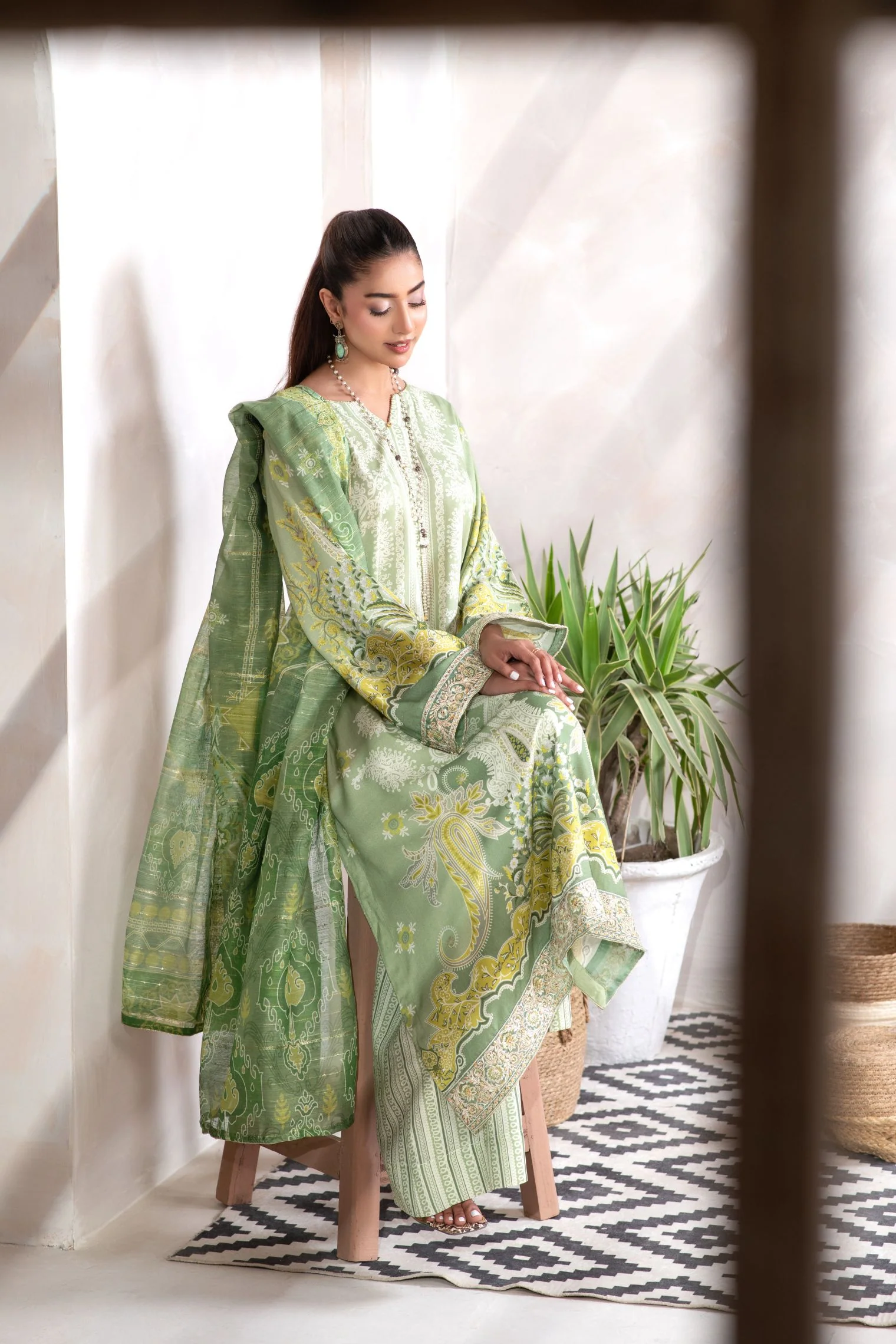 Motif Viscose Printed Suit-042 - Image 6